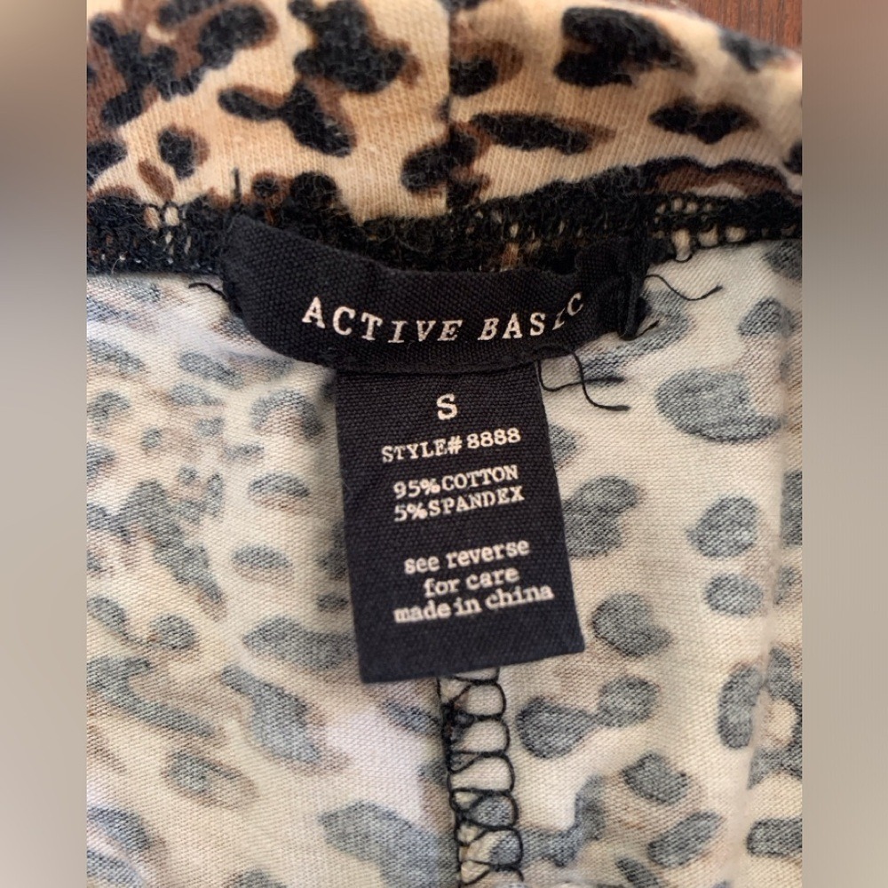 Active Basic Women's Leopard Print Leggings Size … - image 4